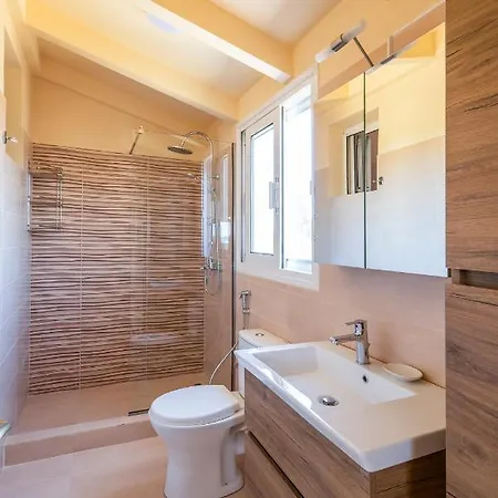 Апартаменты Hill House Kanali (Corfu)